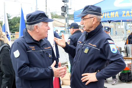 ŽELEZNIŠKA NESREČA VAJA 82 FOTO LJUBO VUKELIČ